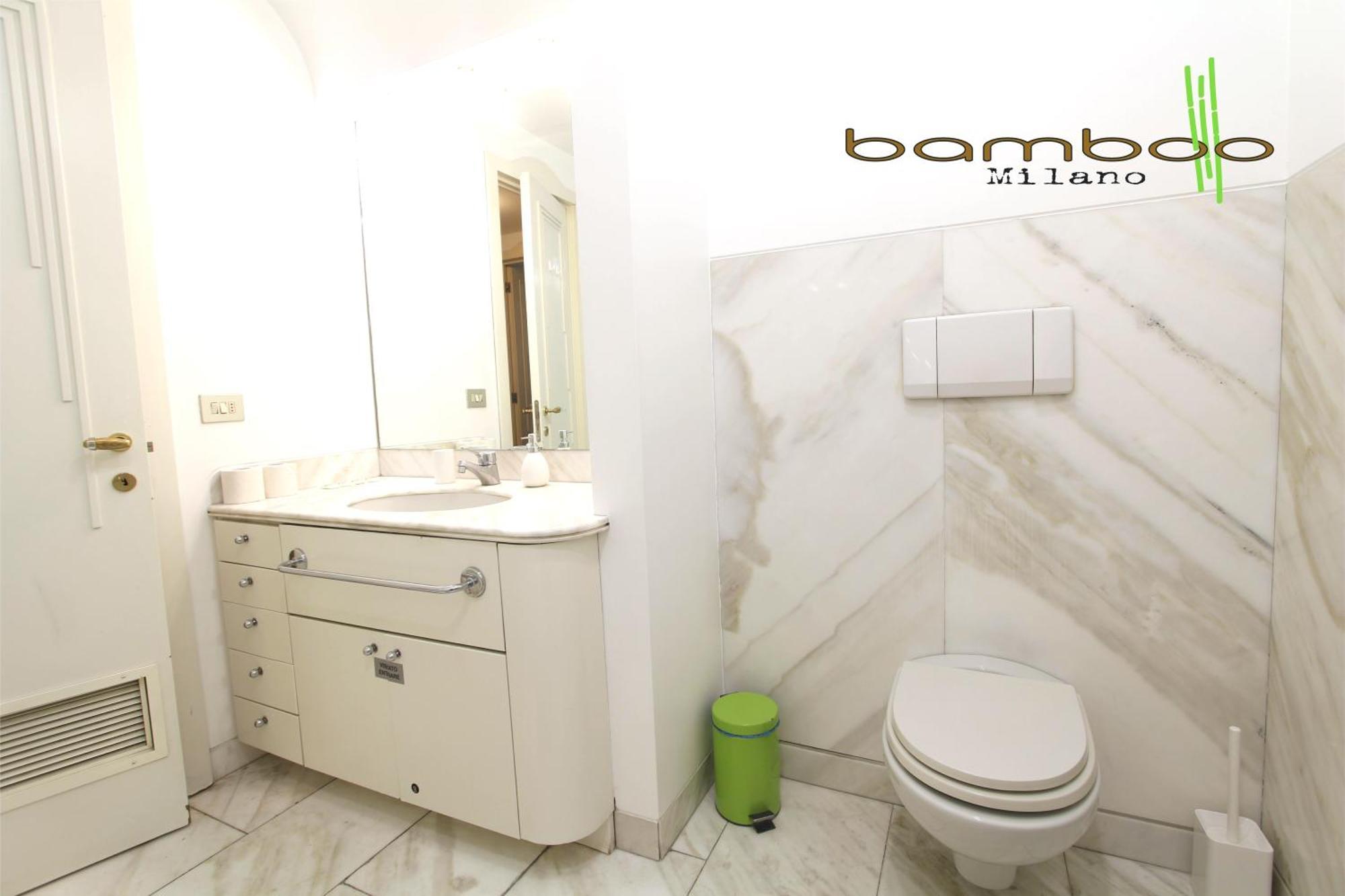 Bamboo Milano Unione Top Class Milão Exterior foto